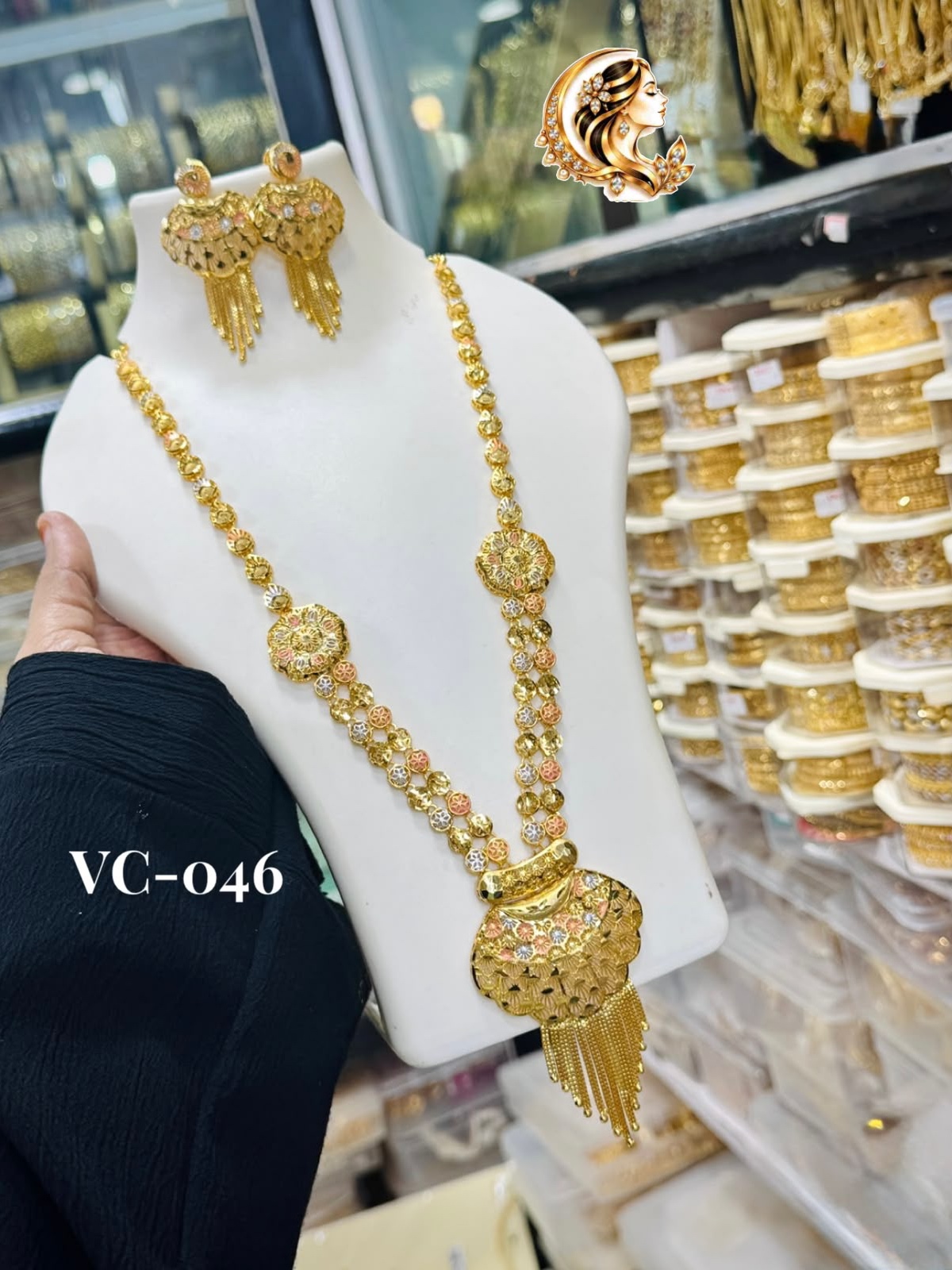Gold plated middle haram