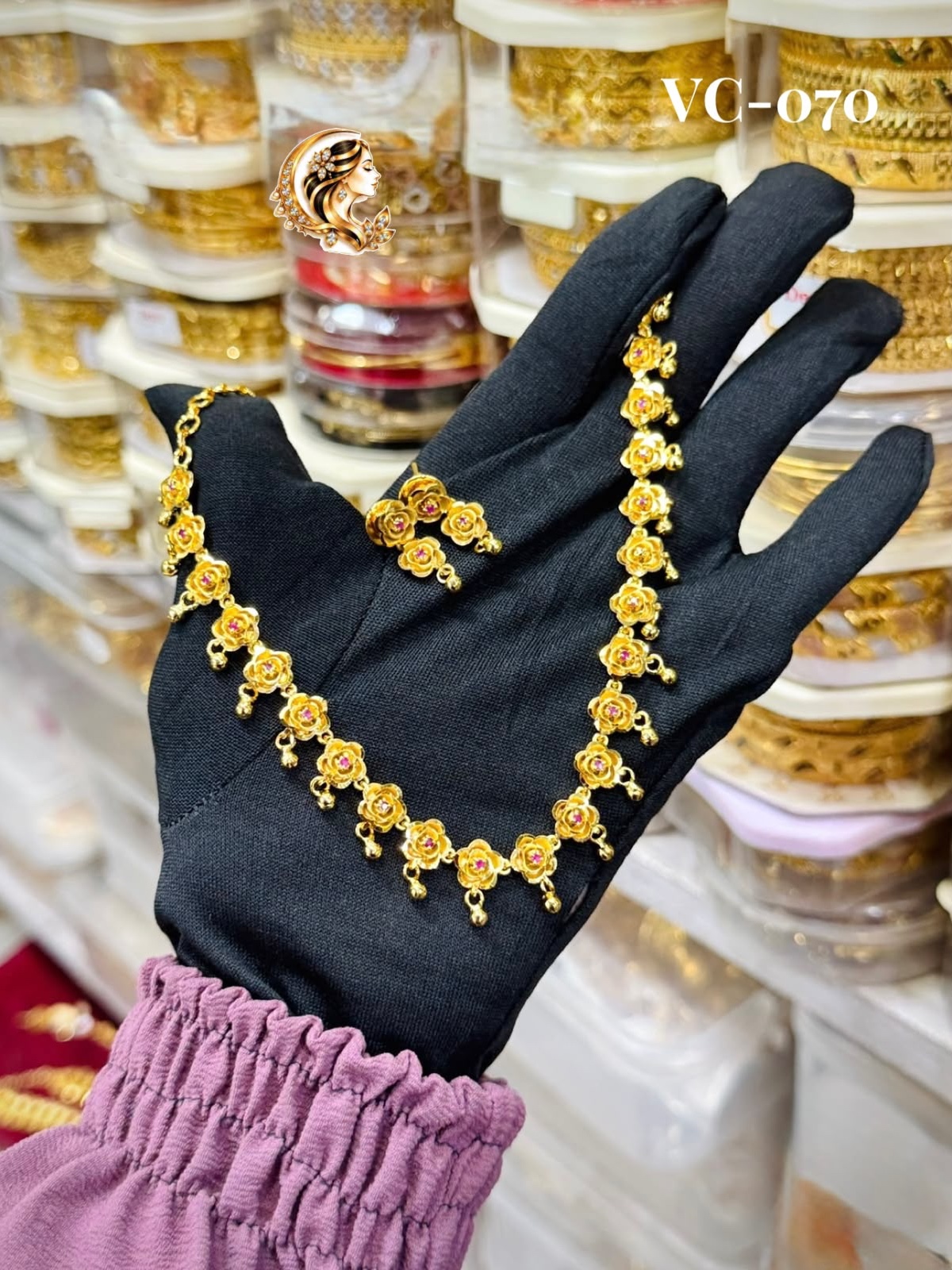 Gold plated necklace 1