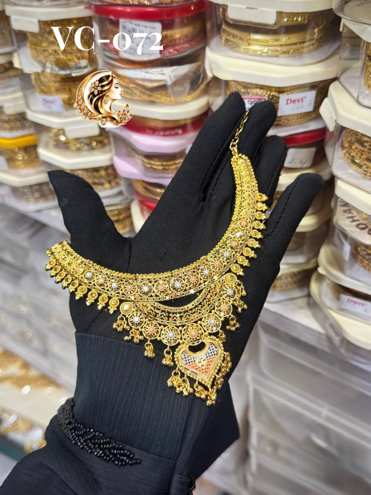 Gold plated heavy necklace