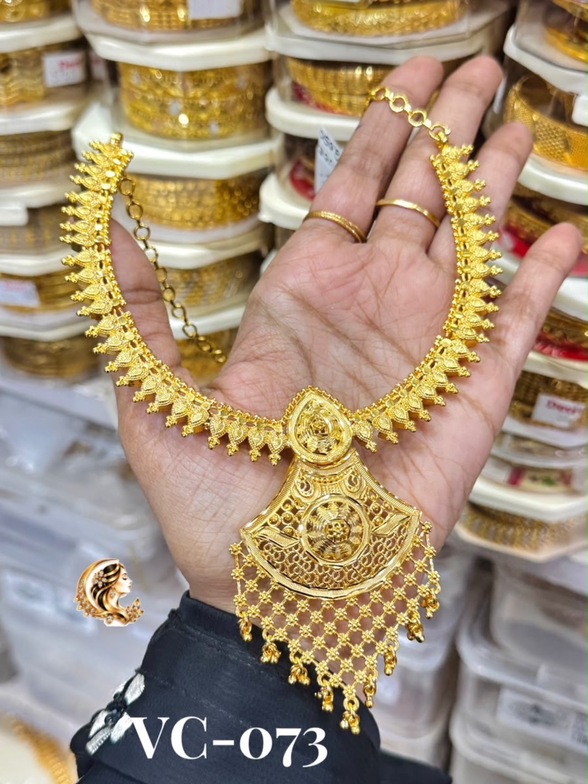 Gold plated Indian necklace
