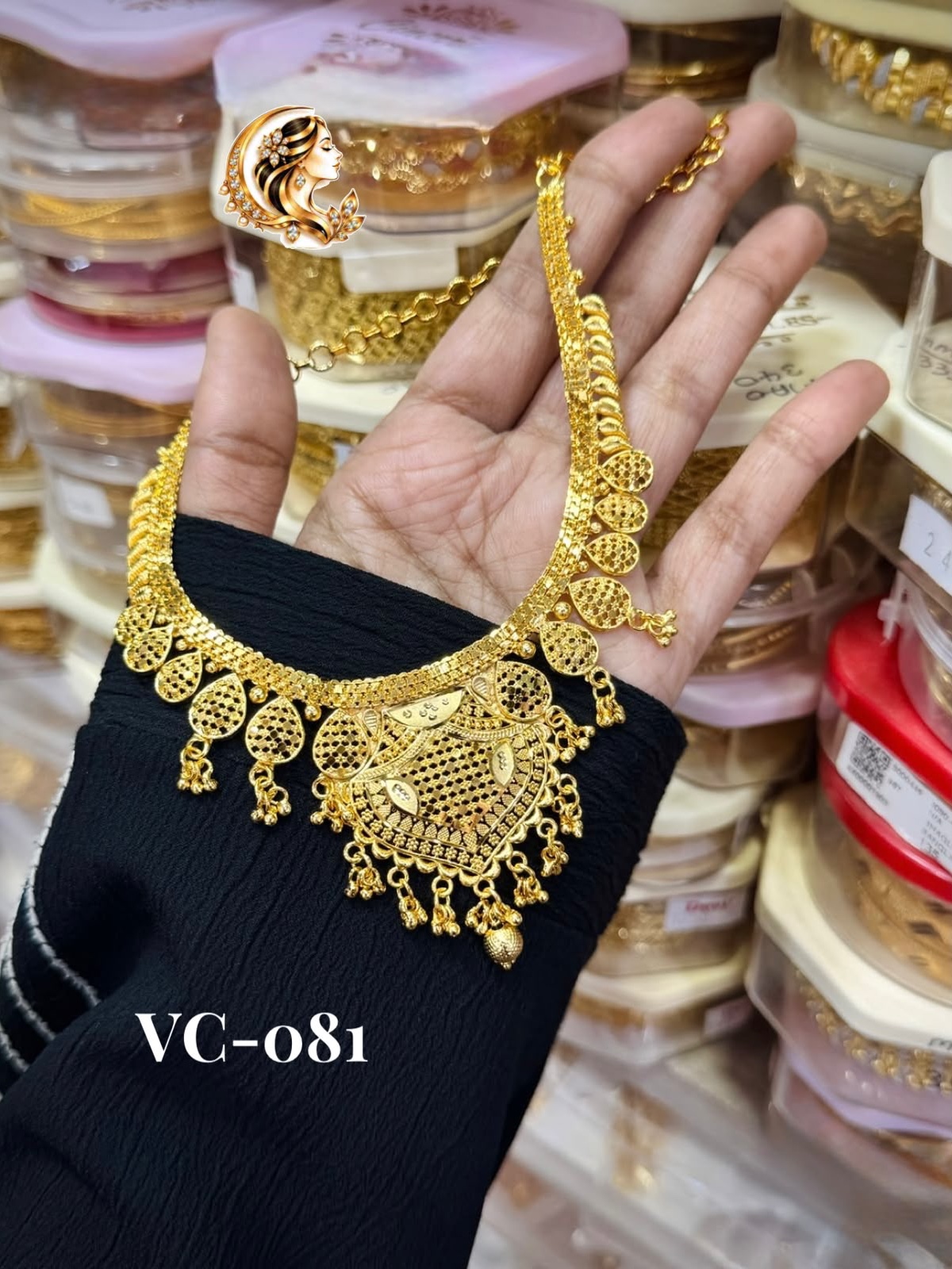 Gold plated necklace 3
