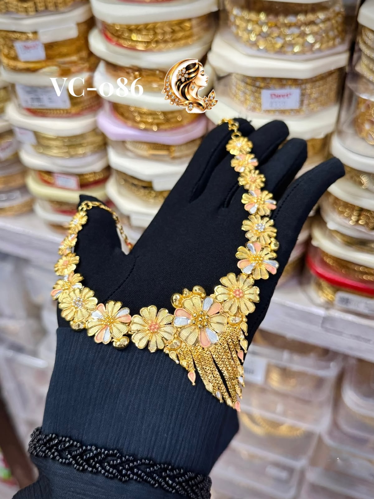 Gold plated tri necklace 1