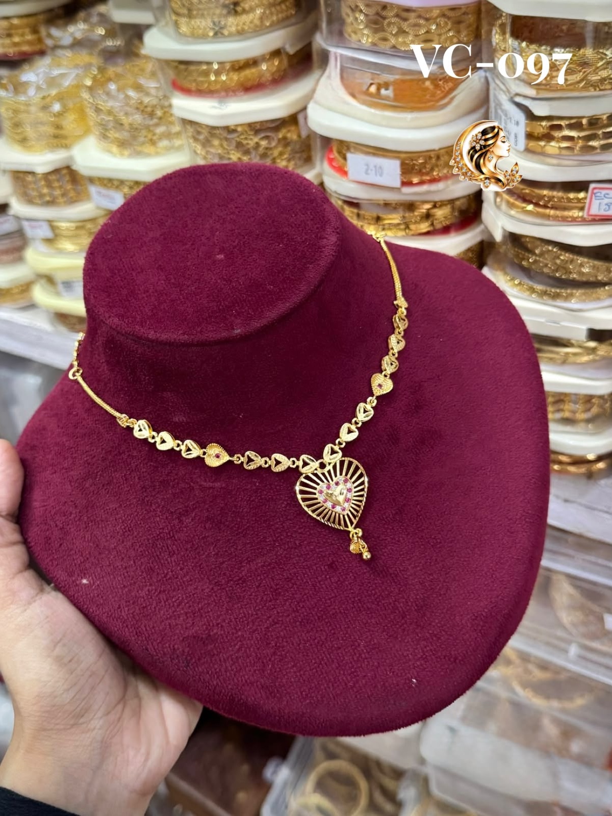 Gold plated necklace 1