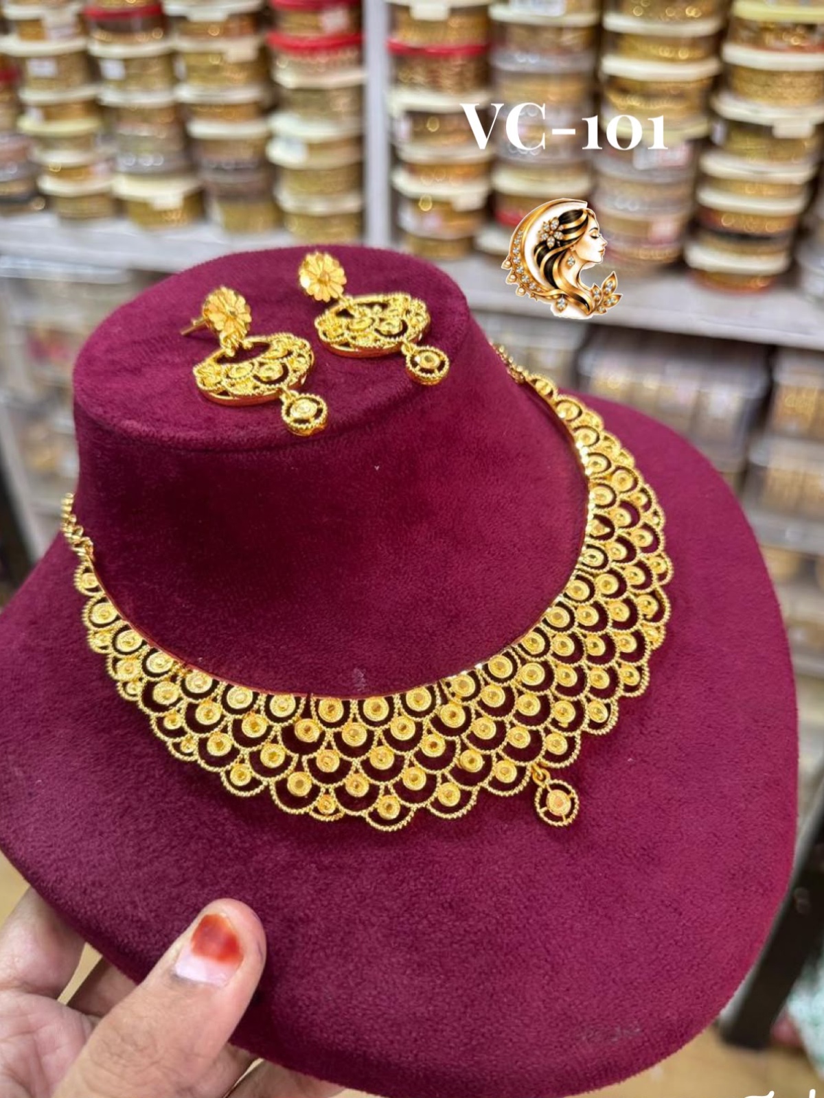 Gold plated necklace 1