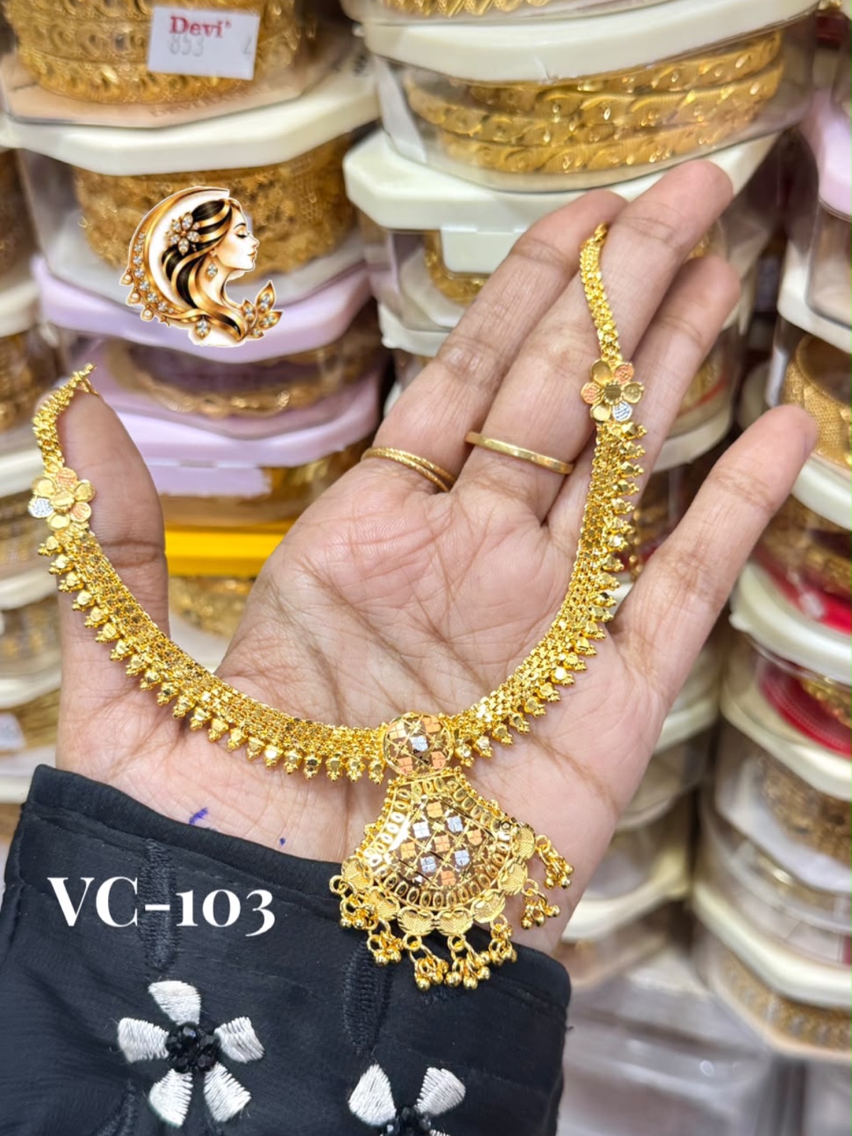 Gold plated necklace 1