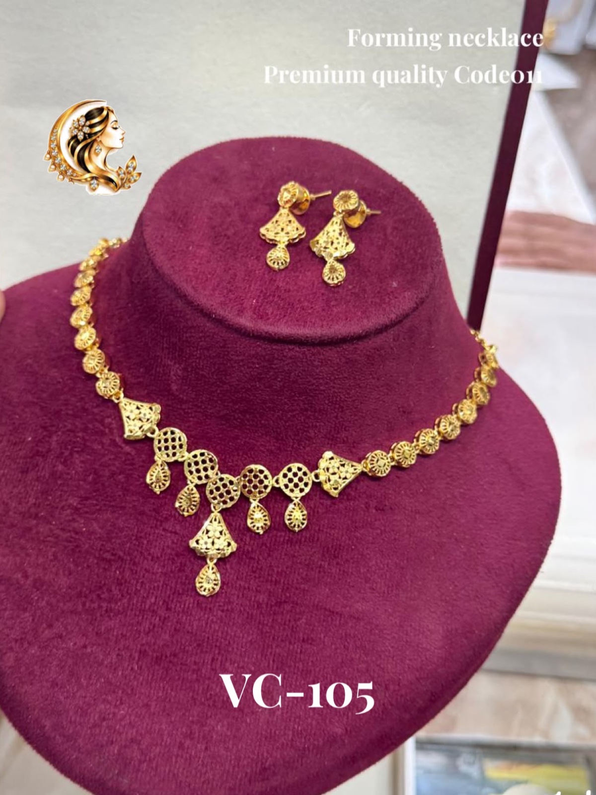 Gold plated necklace 1