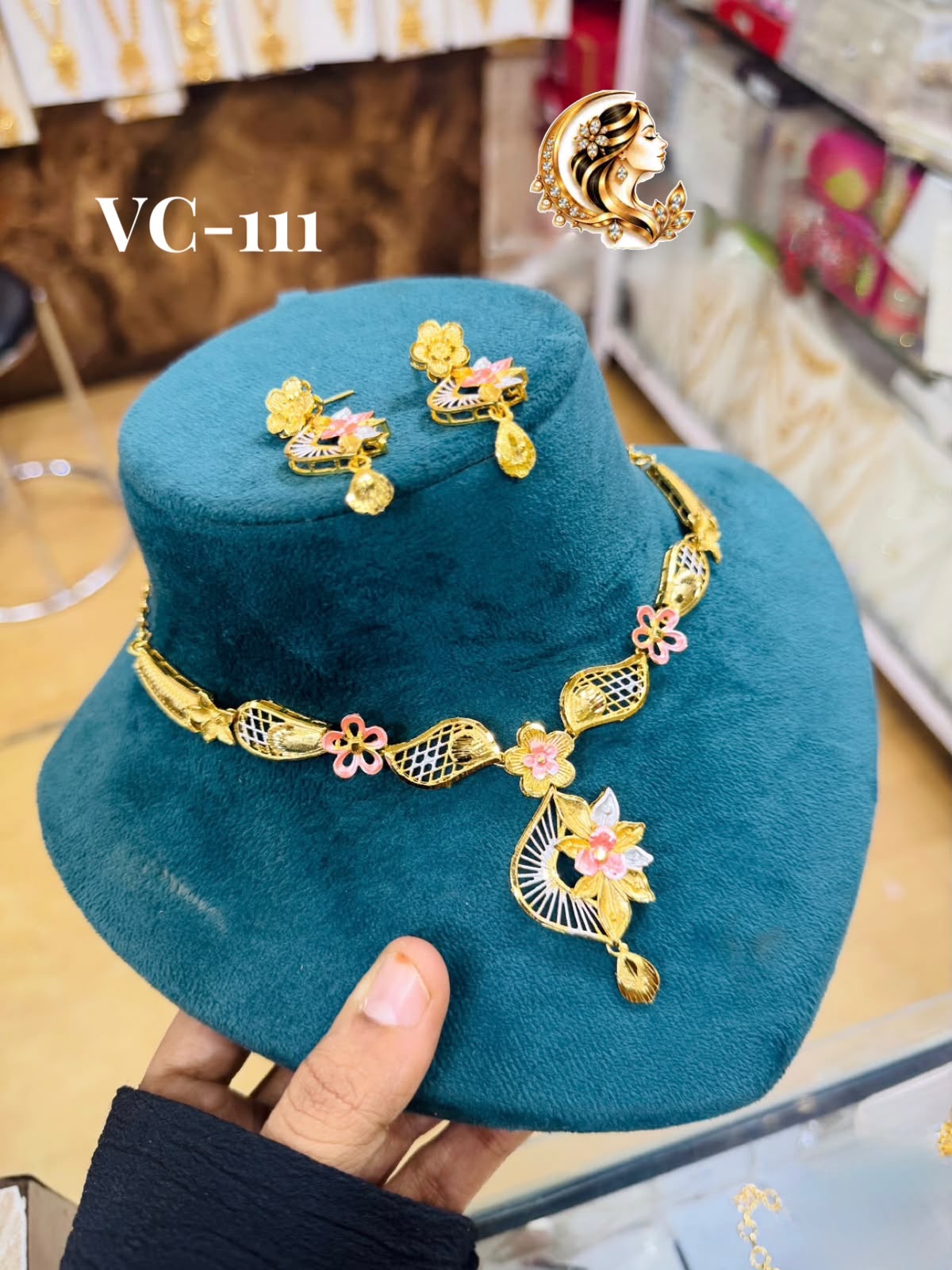 Gold plated necklace 1