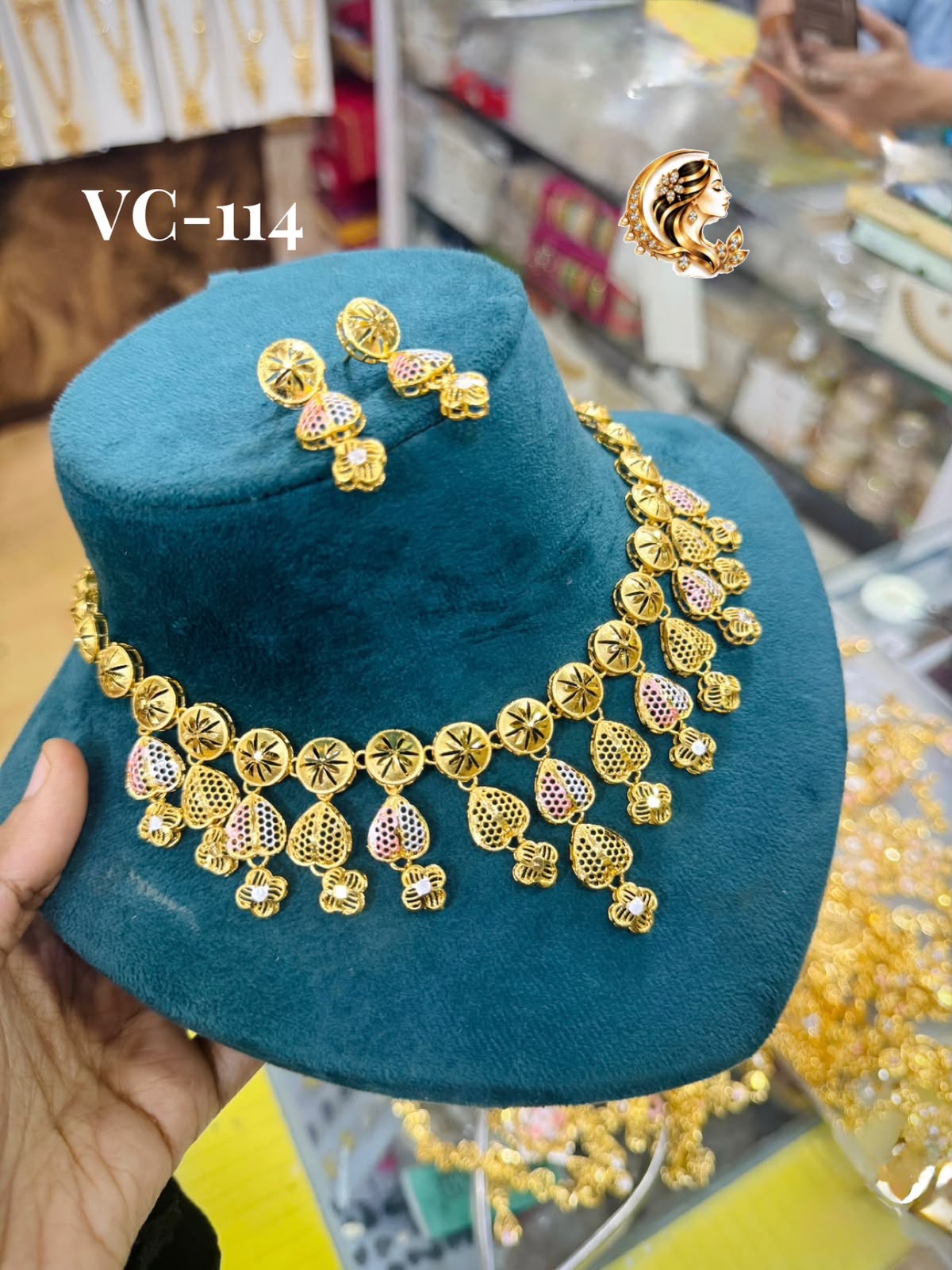 Gold plated necklace 1