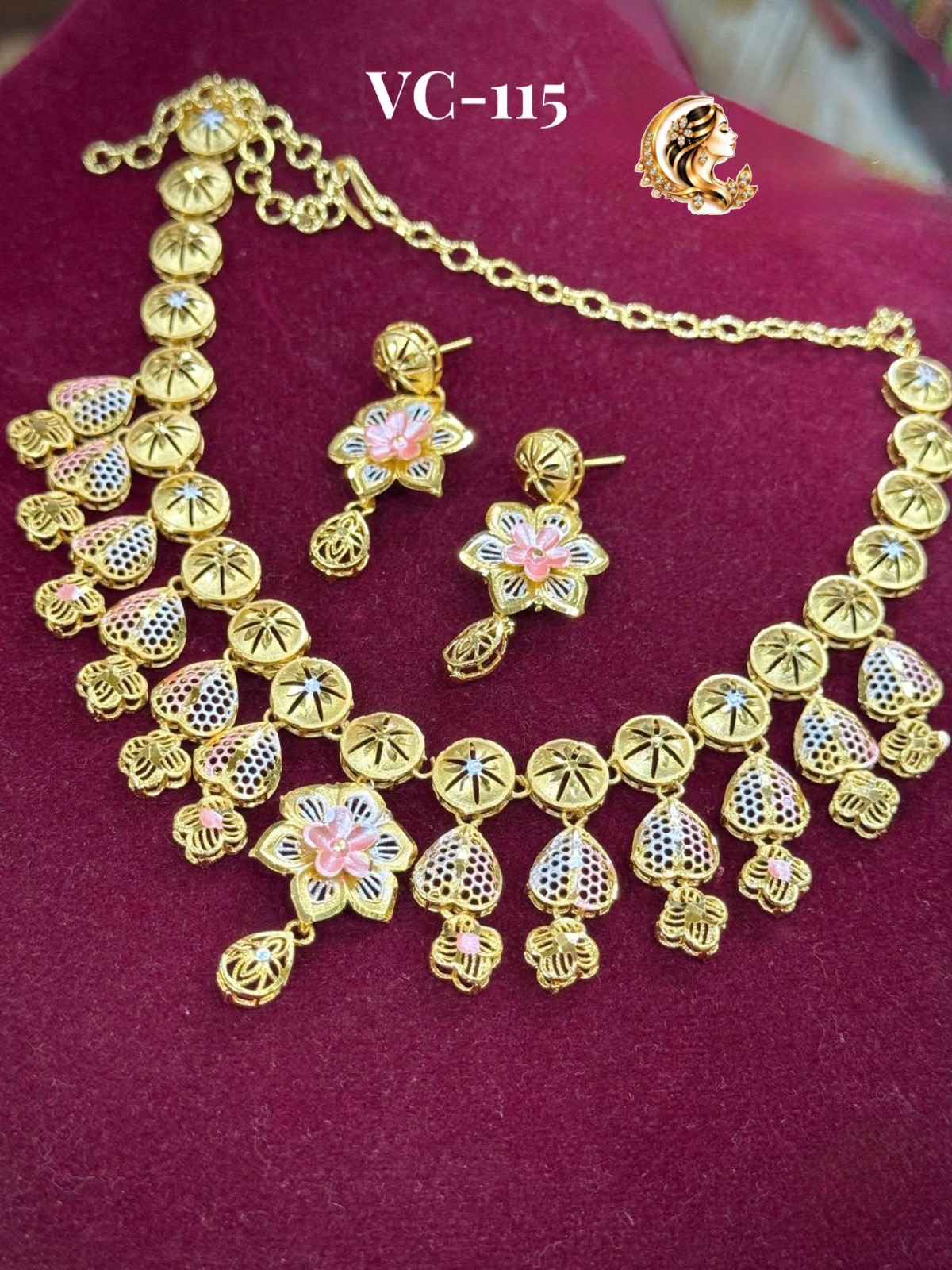 Gold plated necklace 1