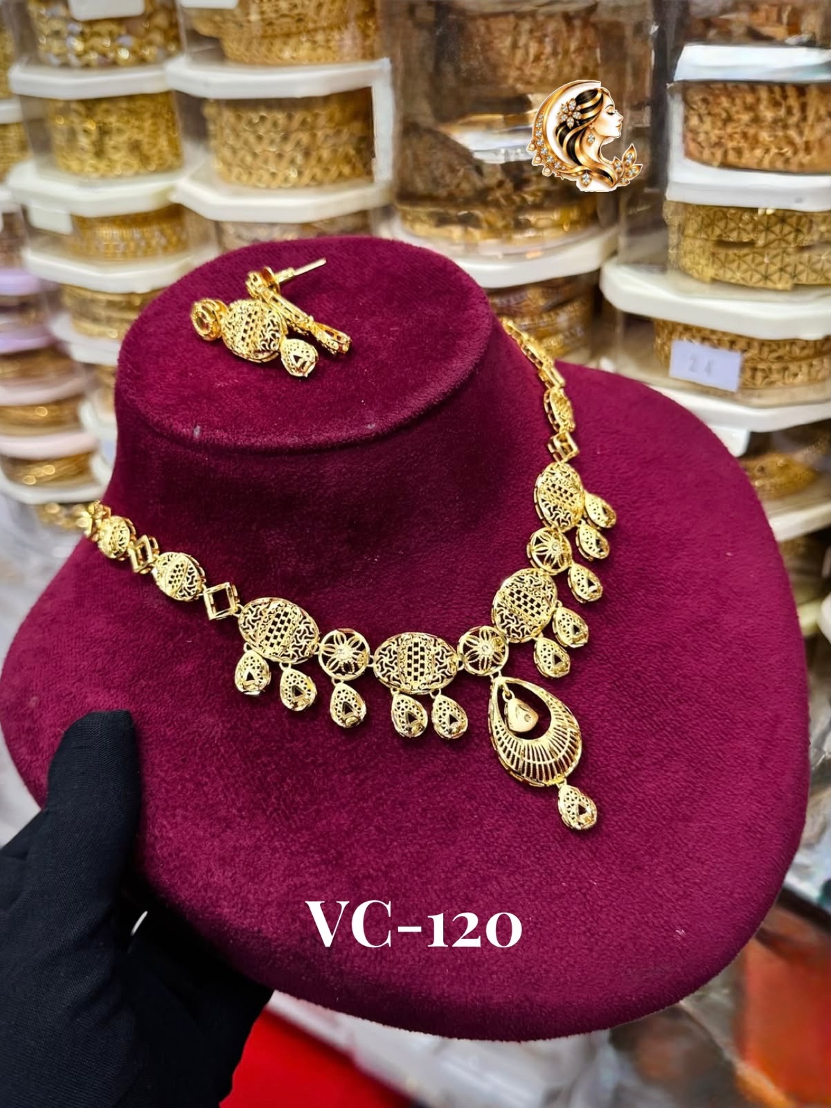 Gold plated necklace 1