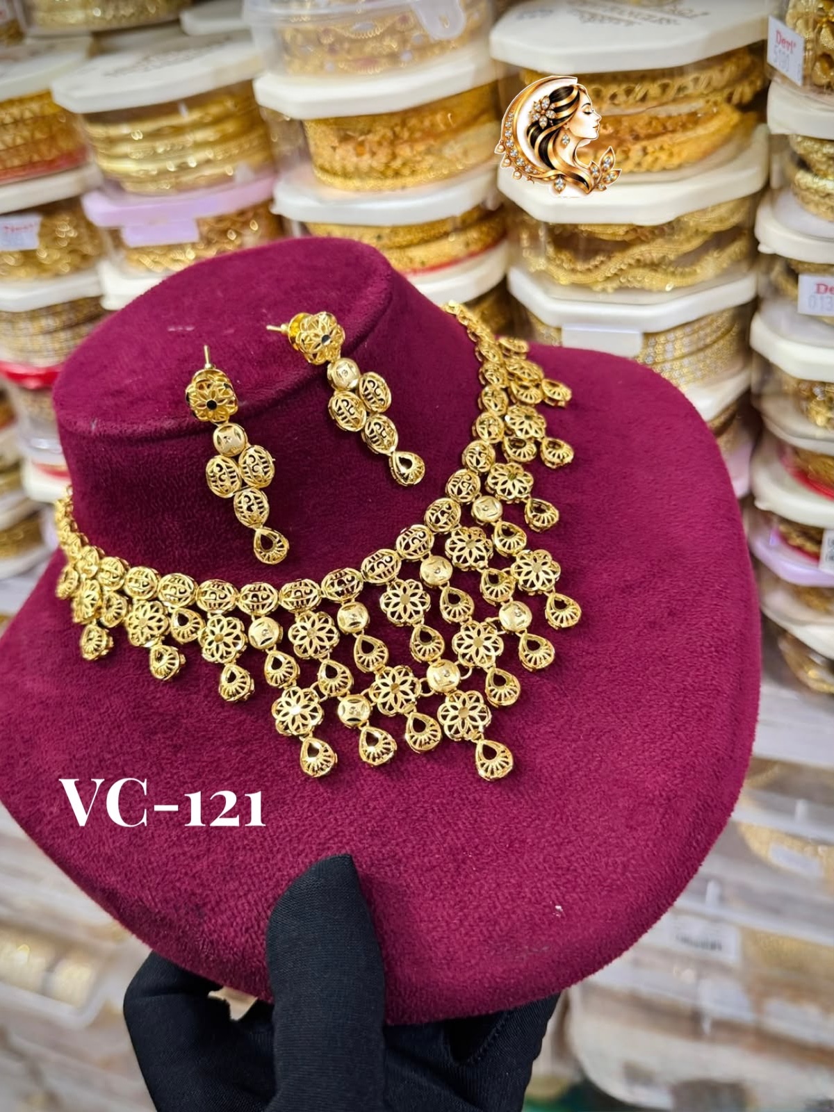 Gold plated necklace 1