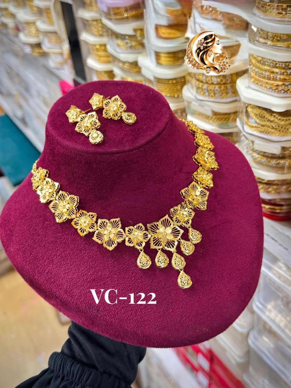 Gold plated necklace 1