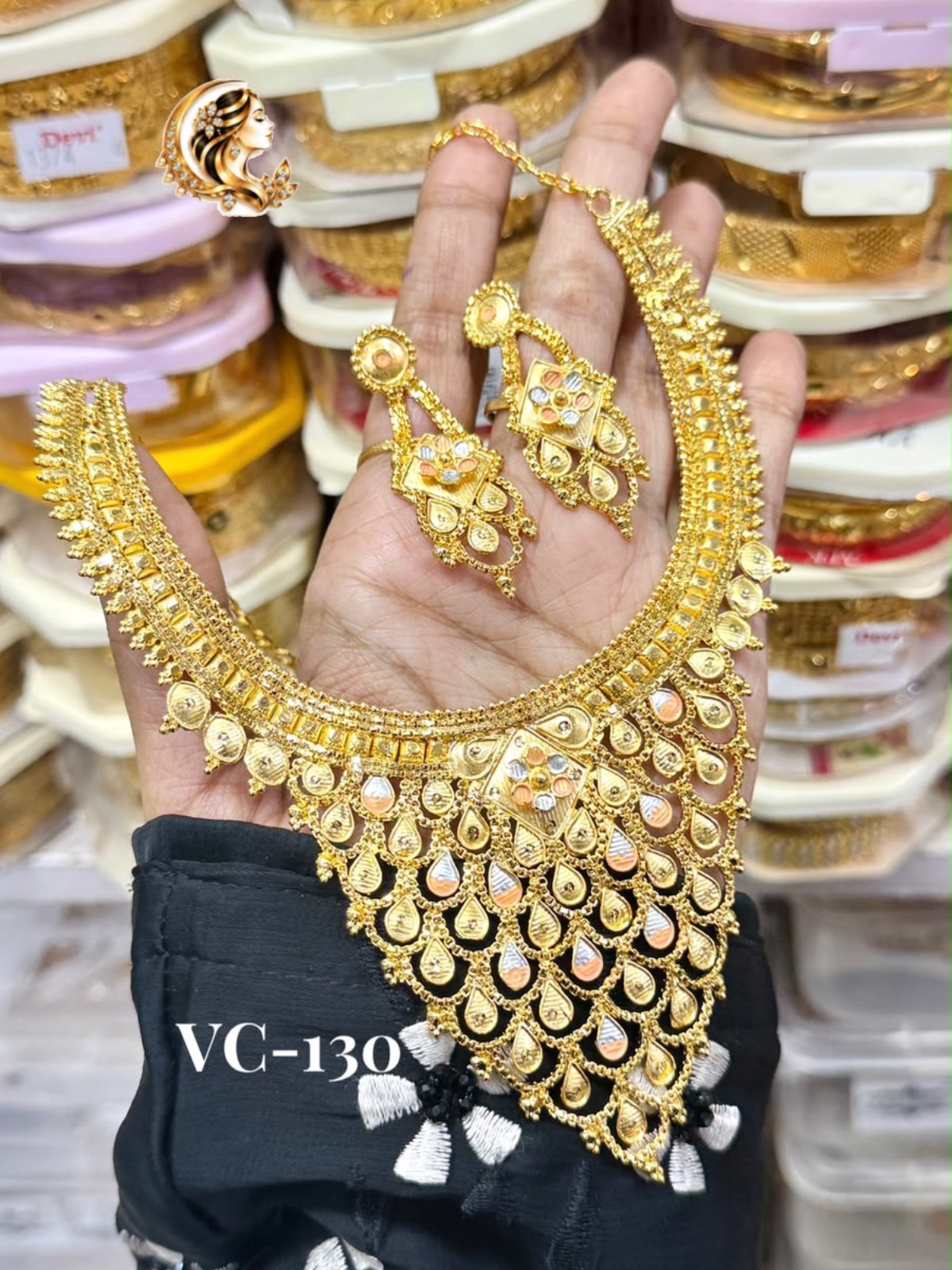 Gold plated necklace 1