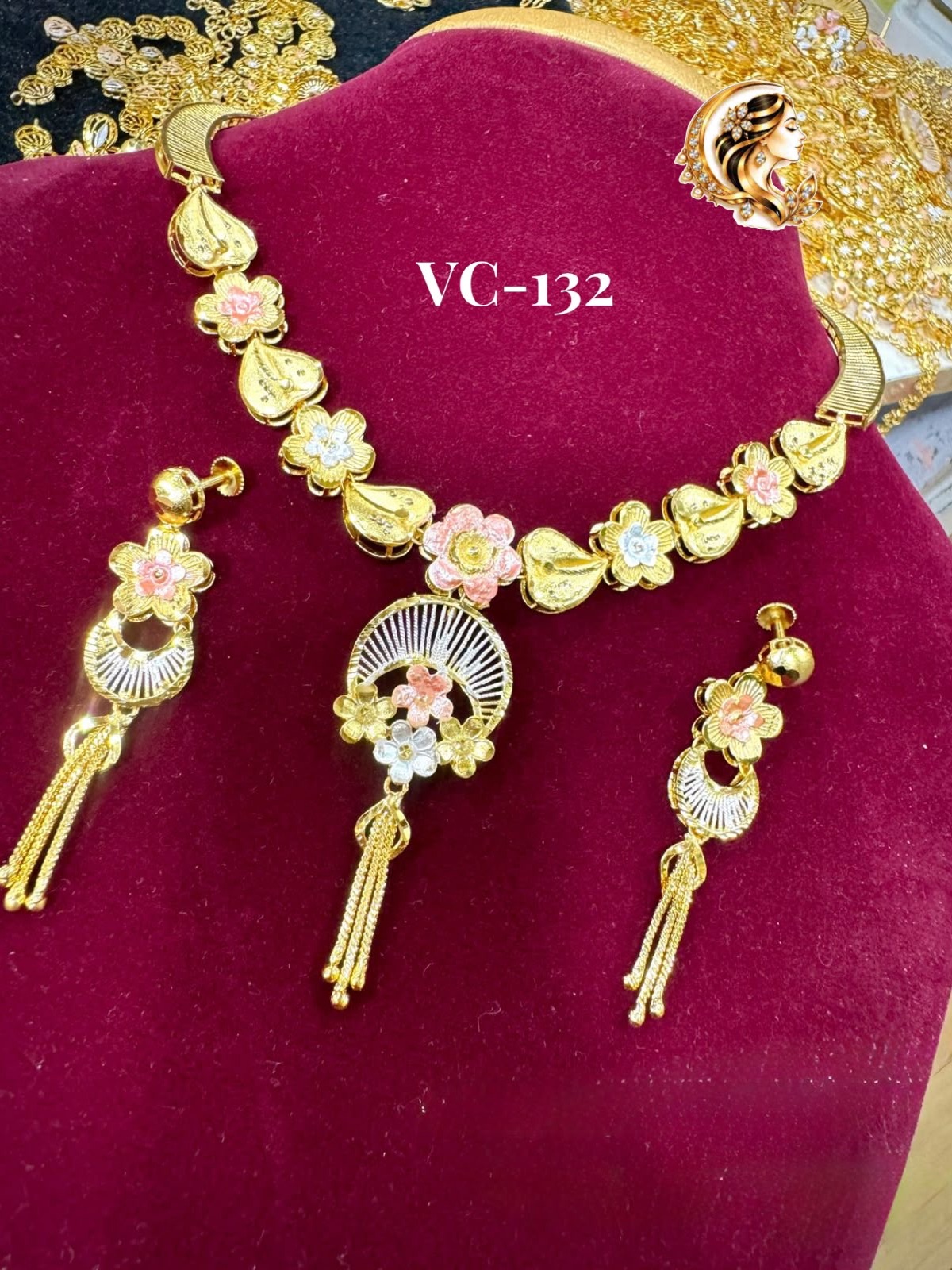 Gold plated necklace 2