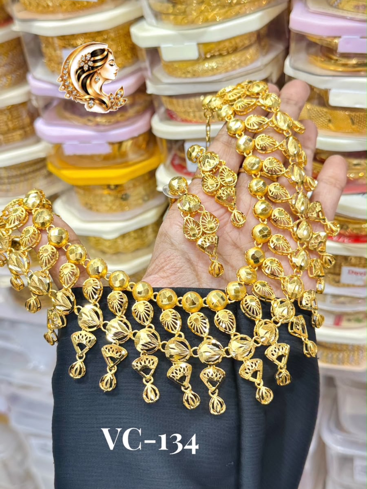 Bridal heavy necklace