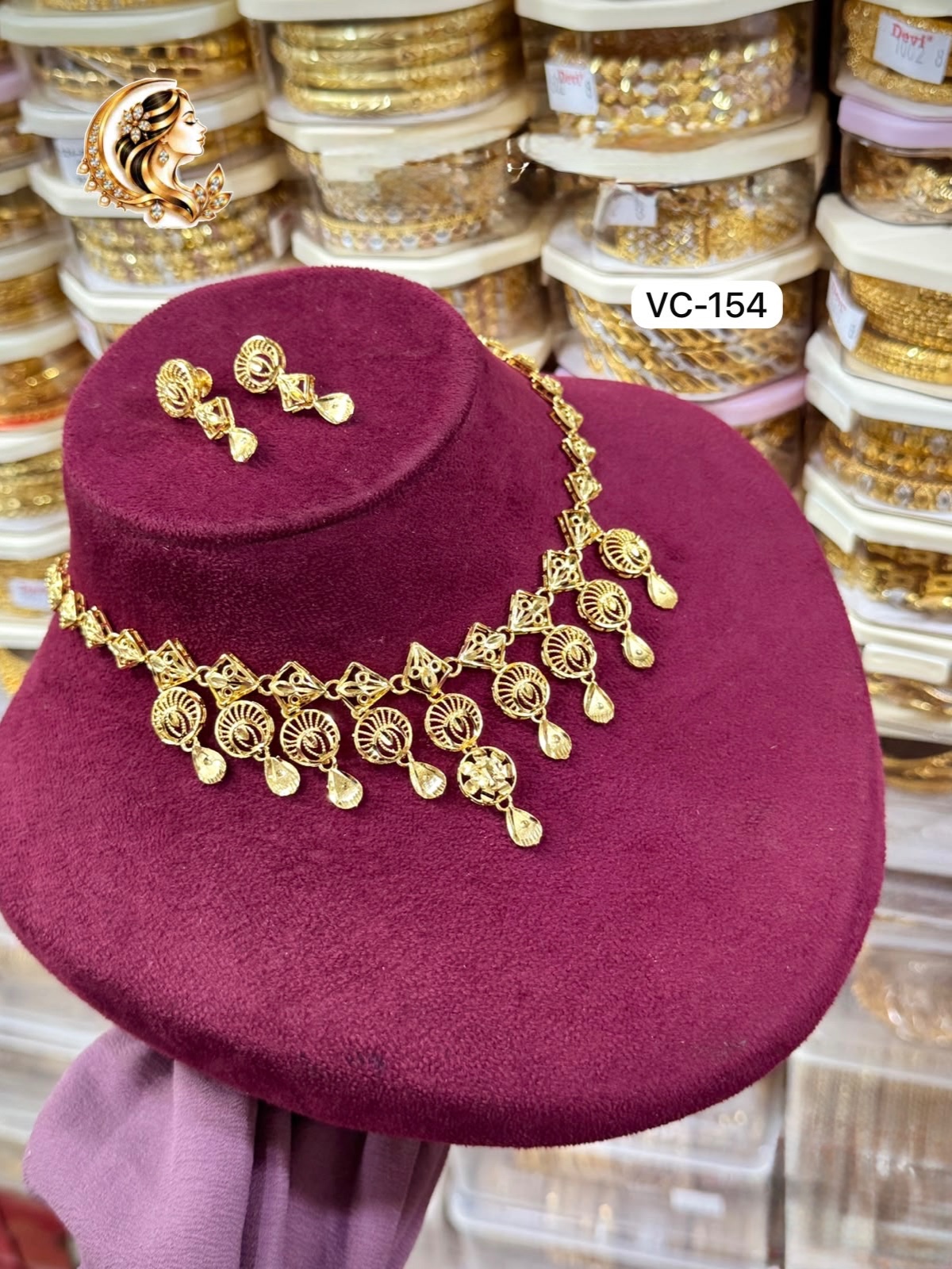 Gold plated necklace 1