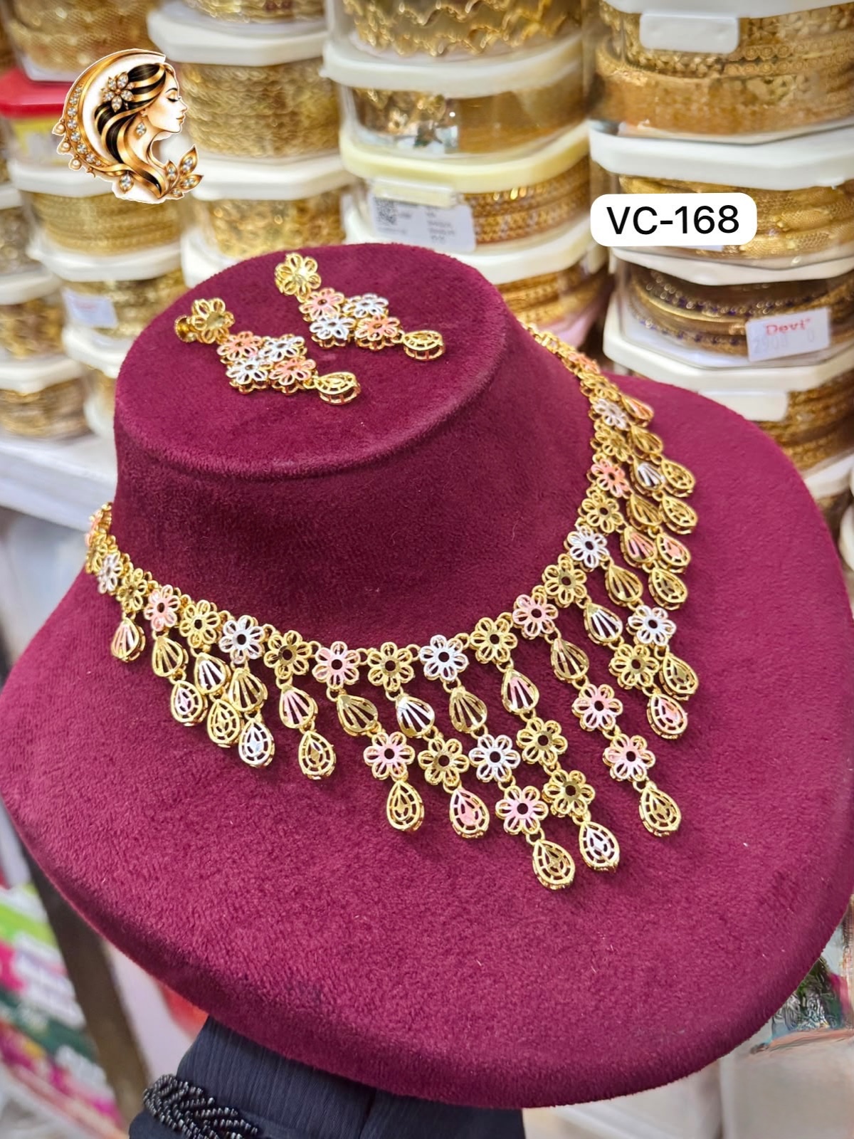 Gold plated necklace 1