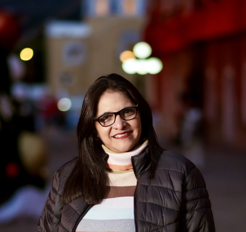 Veronica Monroy Martinez, Spanish instructor from Mexico