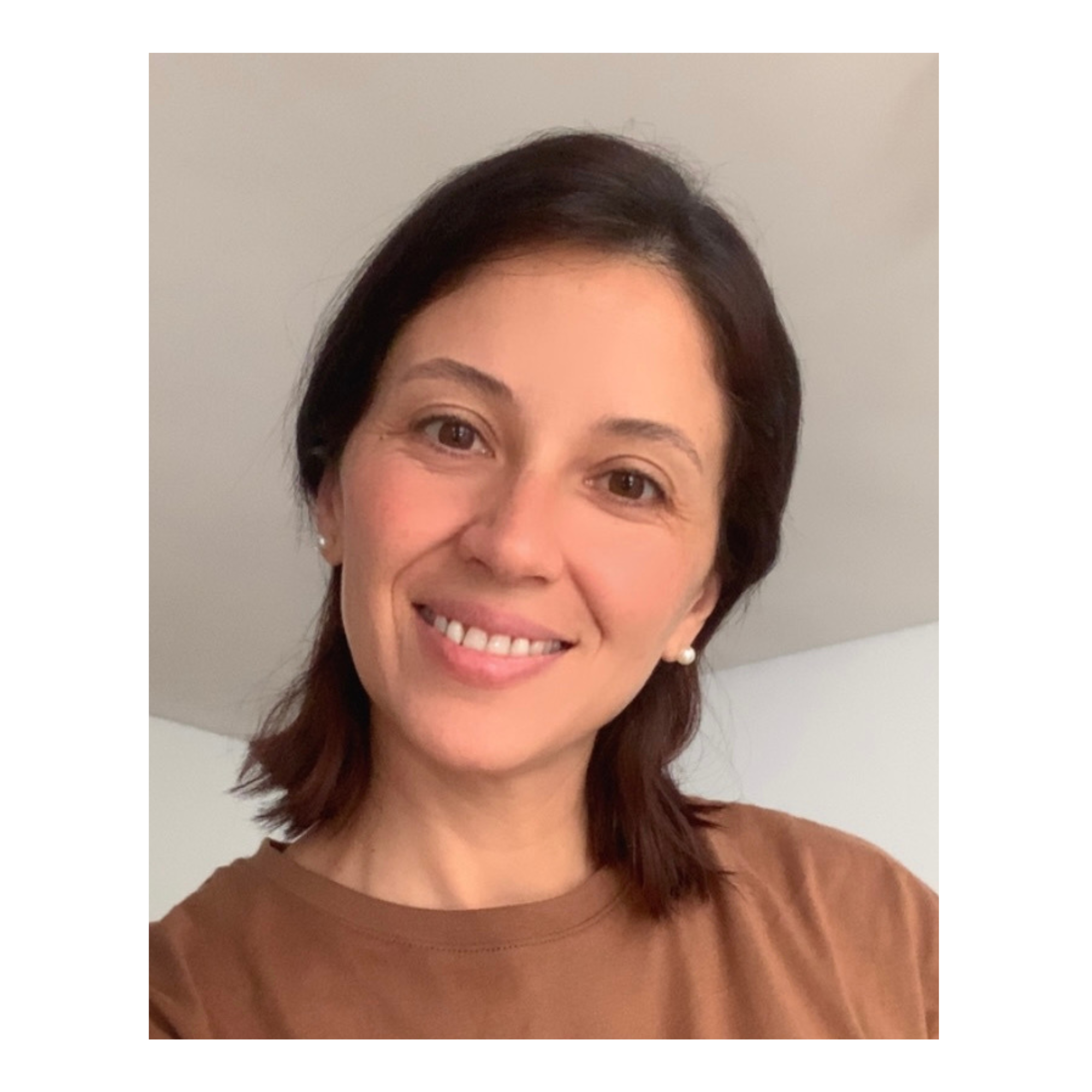Roxana Di Carlantonio, Spanish instructor from Argentina