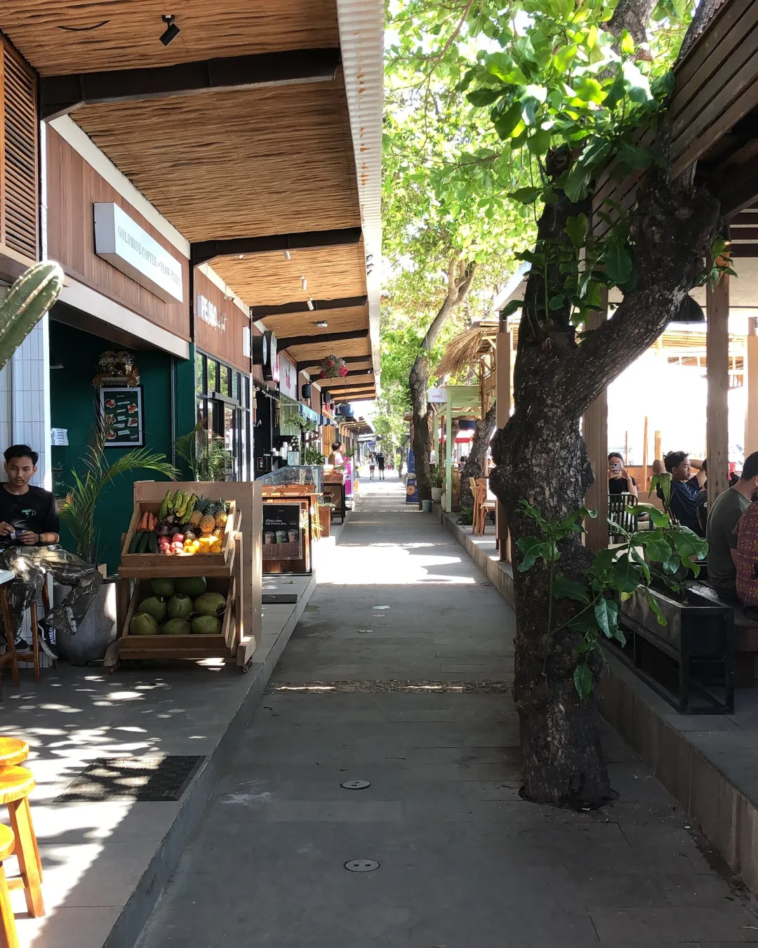 sanur modern market shop