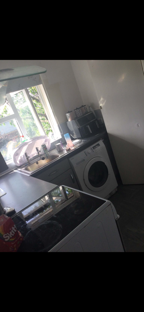 2-bed flat in BS11, Avon