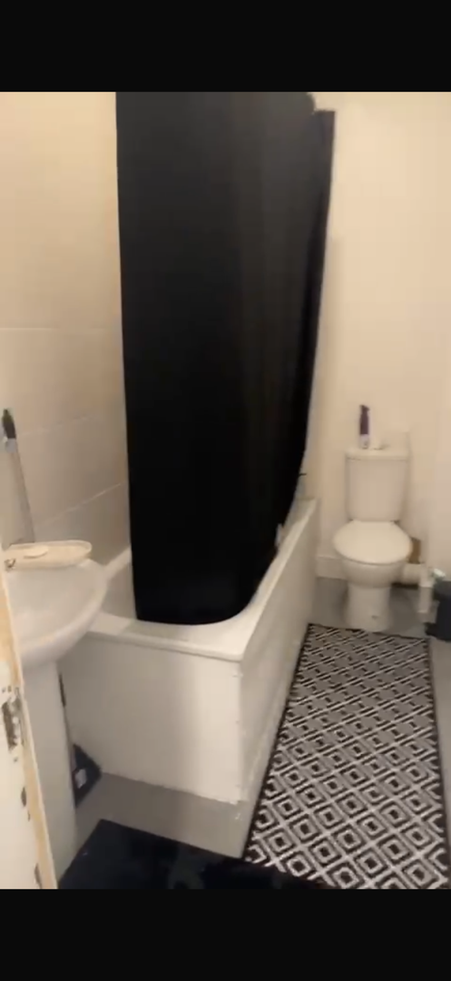 1-bed flat in BD8, Bradford