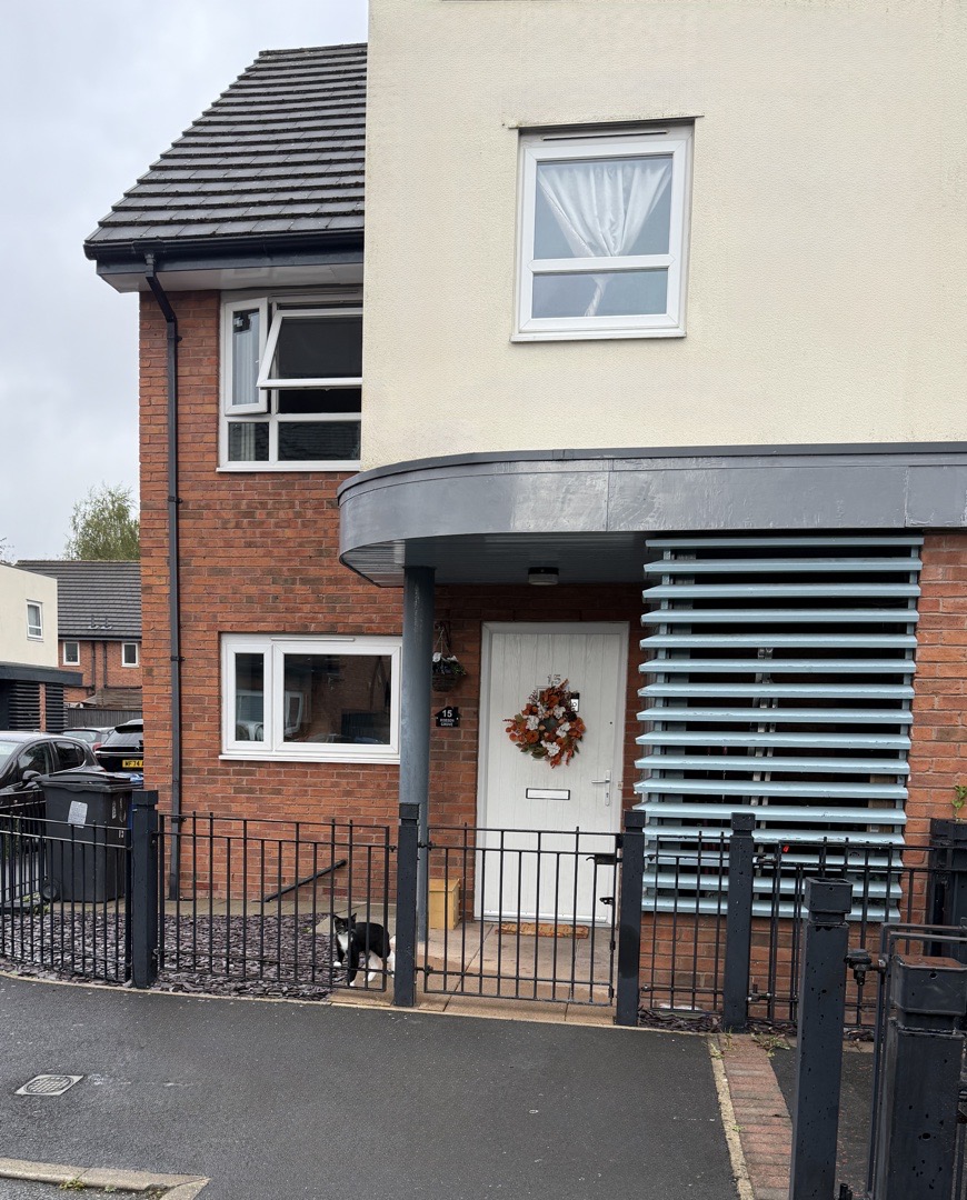 3-bed semi-detached for swap in WA1, Warrington