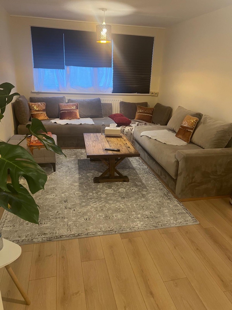 2-bed flat for swap in NW8, Westminster