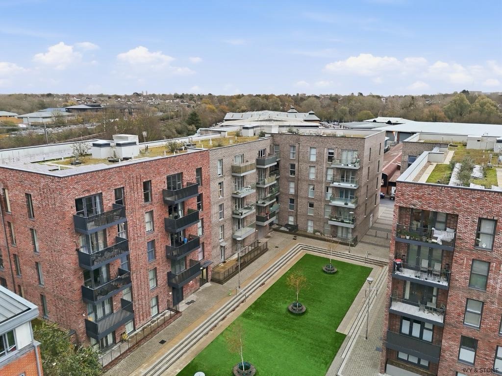 2-bed flat in CM1, Chelmsford