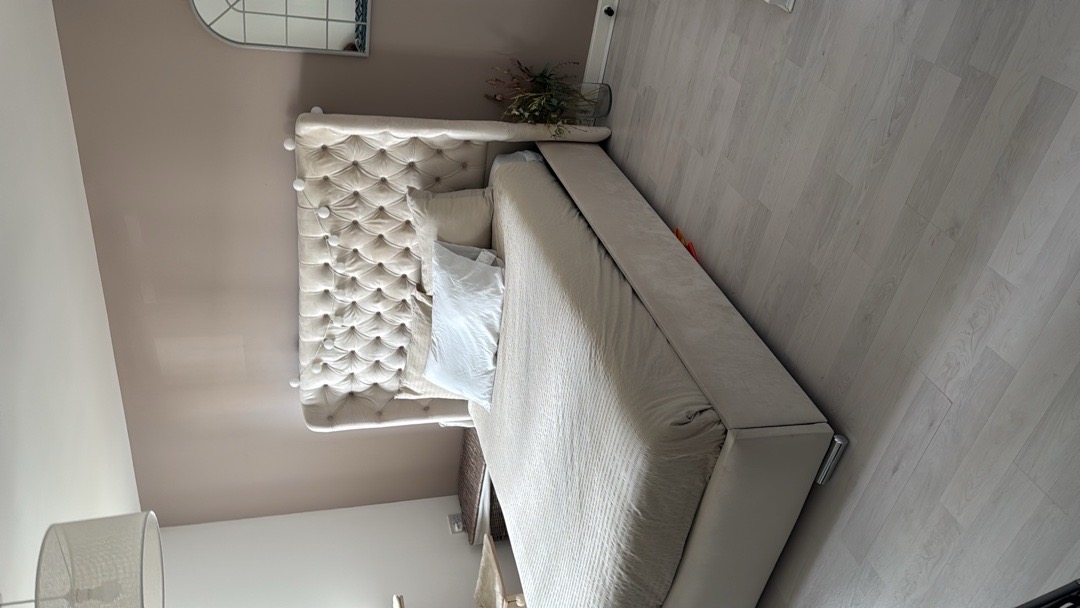 2-bed flat in SE2, Abbey Wood