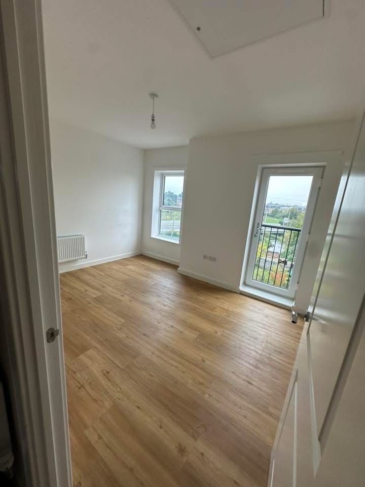 2-bed flat in EN11, Broxbourne
