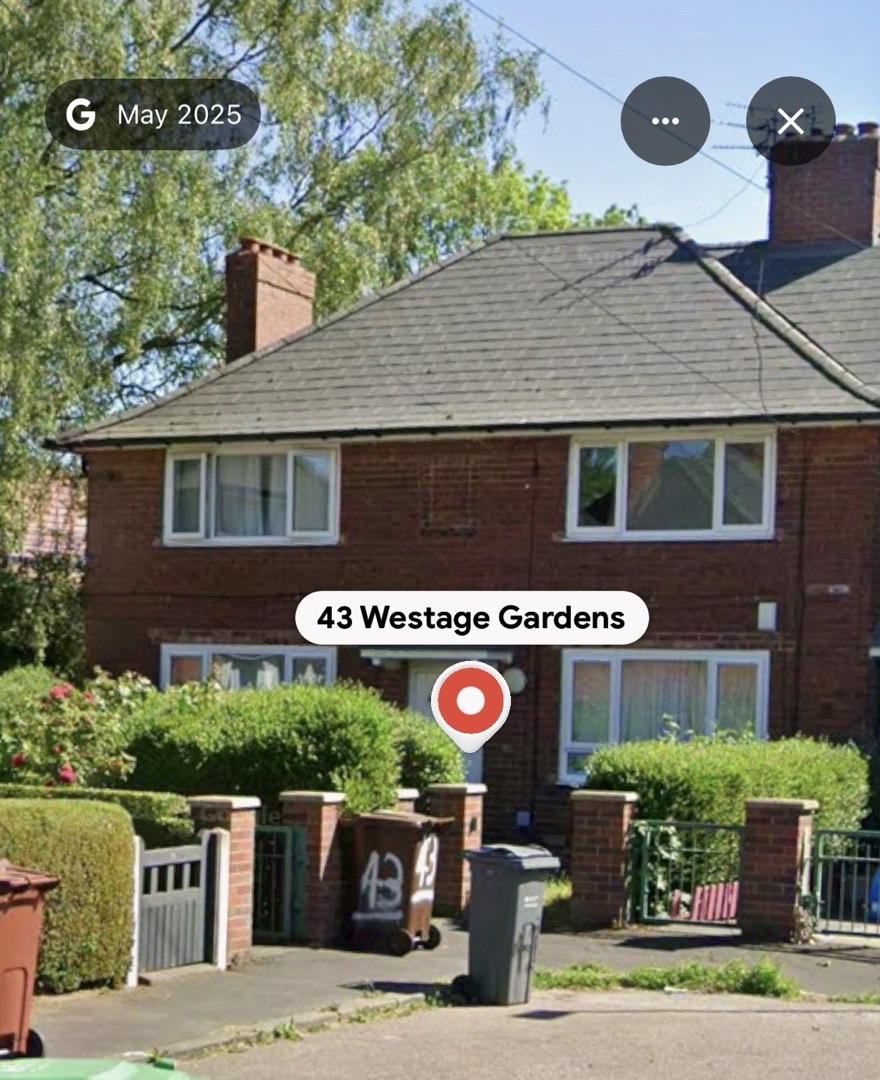 2-bed detached in M23, Manchester