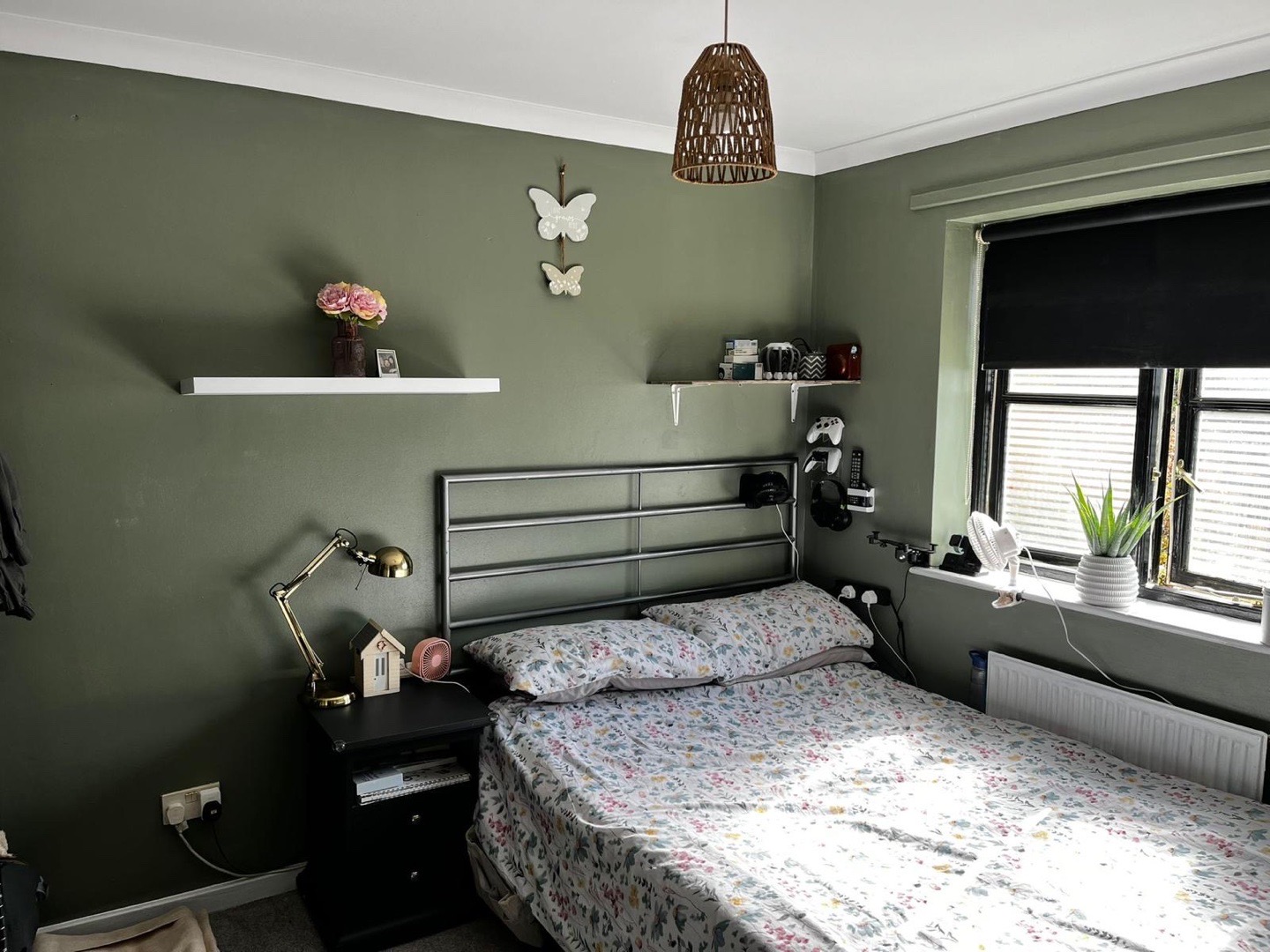 3-bed semi-detached for swap in IG7, Essex
