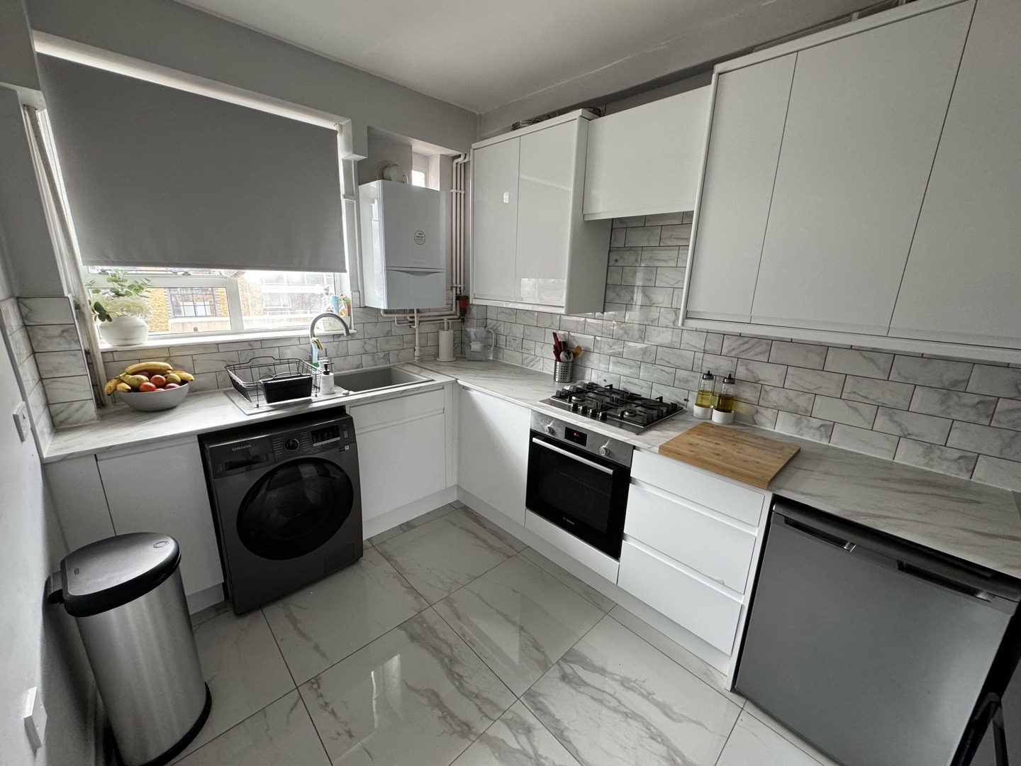2-bed flat in WC1R, Camden