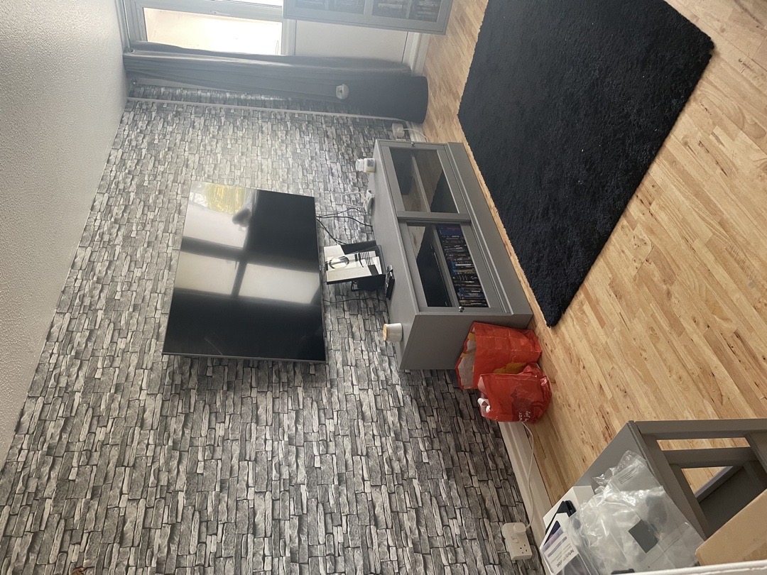 2-bed maisonette in SM6, Sutton