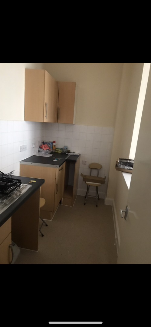 0-bed flat for swap in W9, London