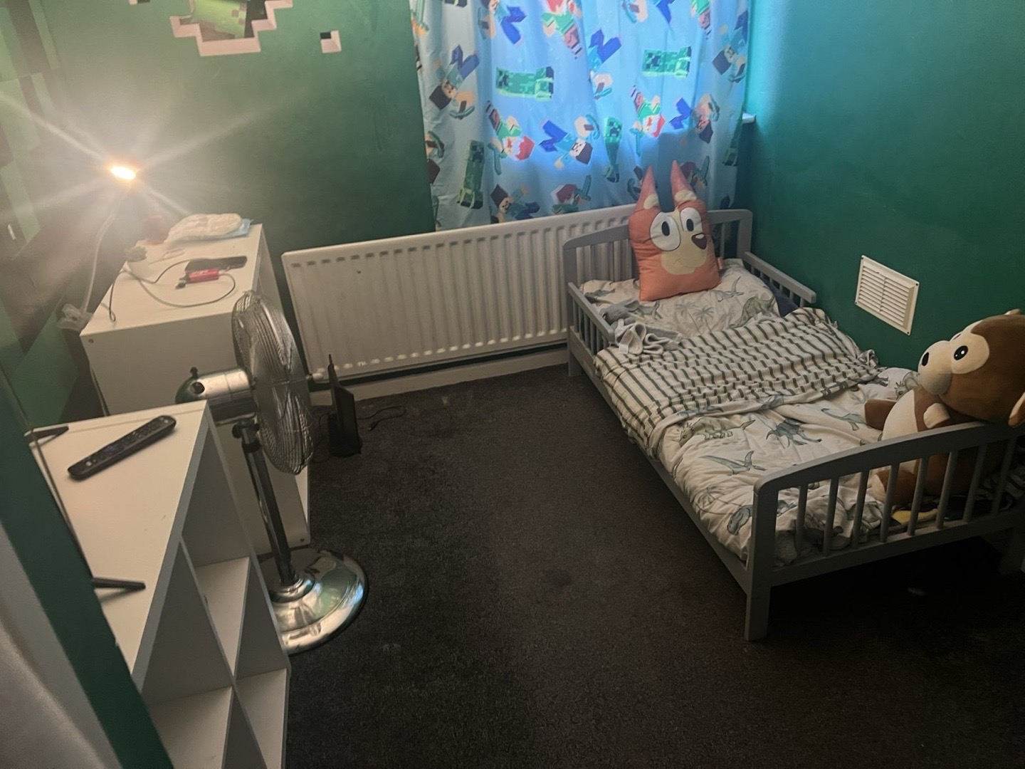 4-bed semi-detached for swap in RG21, Basingstoke and Deane