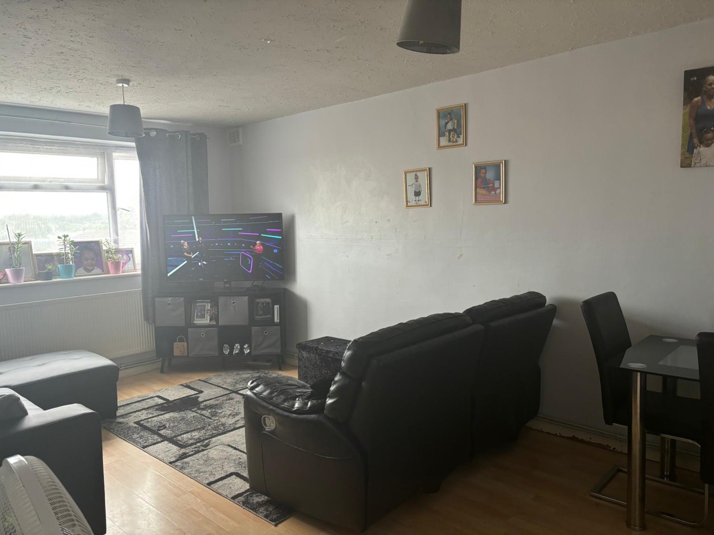 2-bed flat in SE12, London