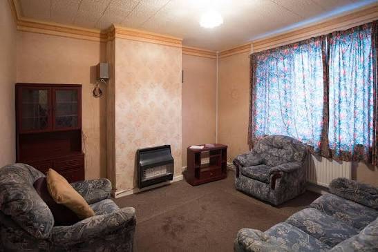 1-bed flat in NW6, London