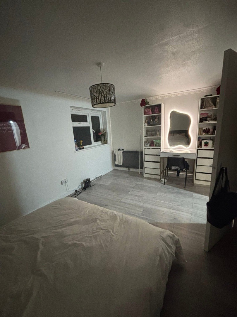 2-bed maisonette in TW13, Hanworth