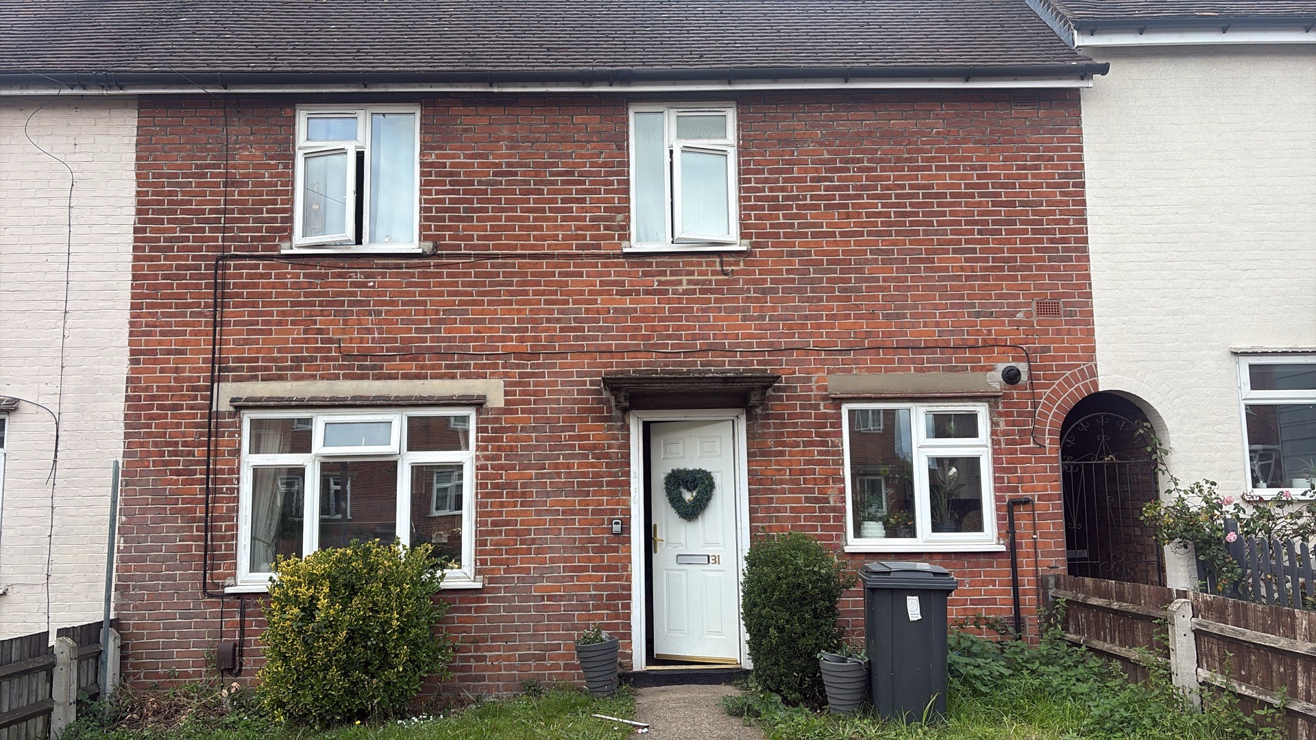 3-bed detached for swap in CO4, Essex