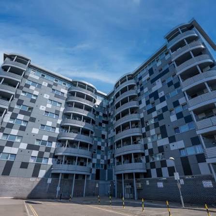 2-bed flat in PO6, Portsmouth