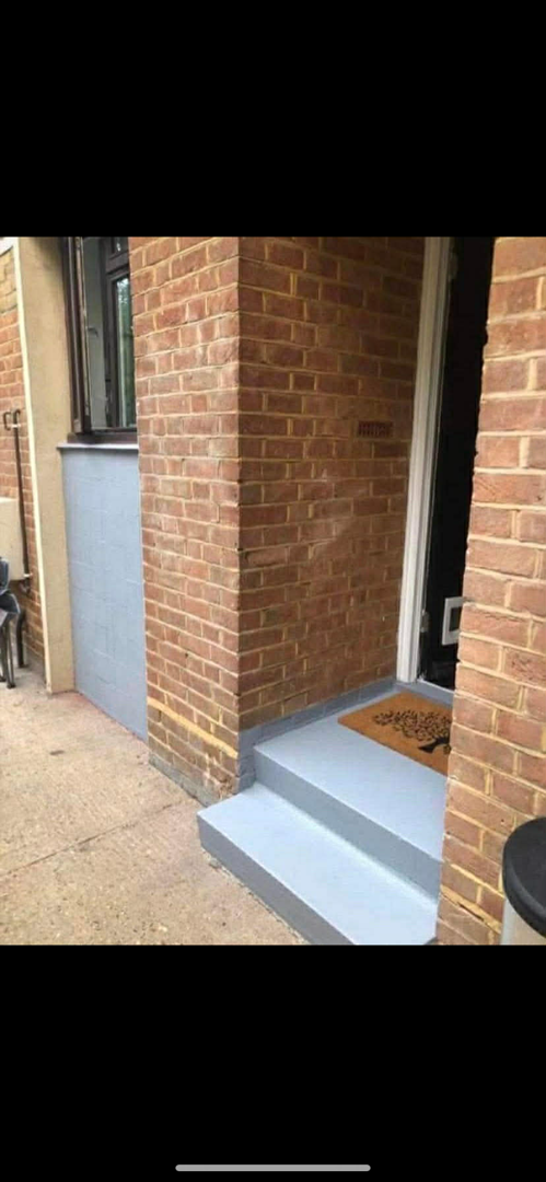 2-bed flat in N1, London