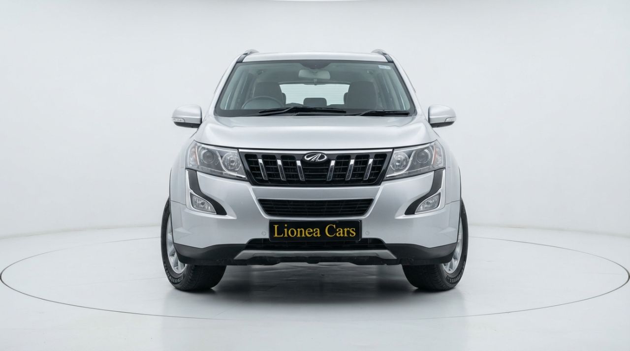 Mahindra XUV 500 W6 — self-drive rental