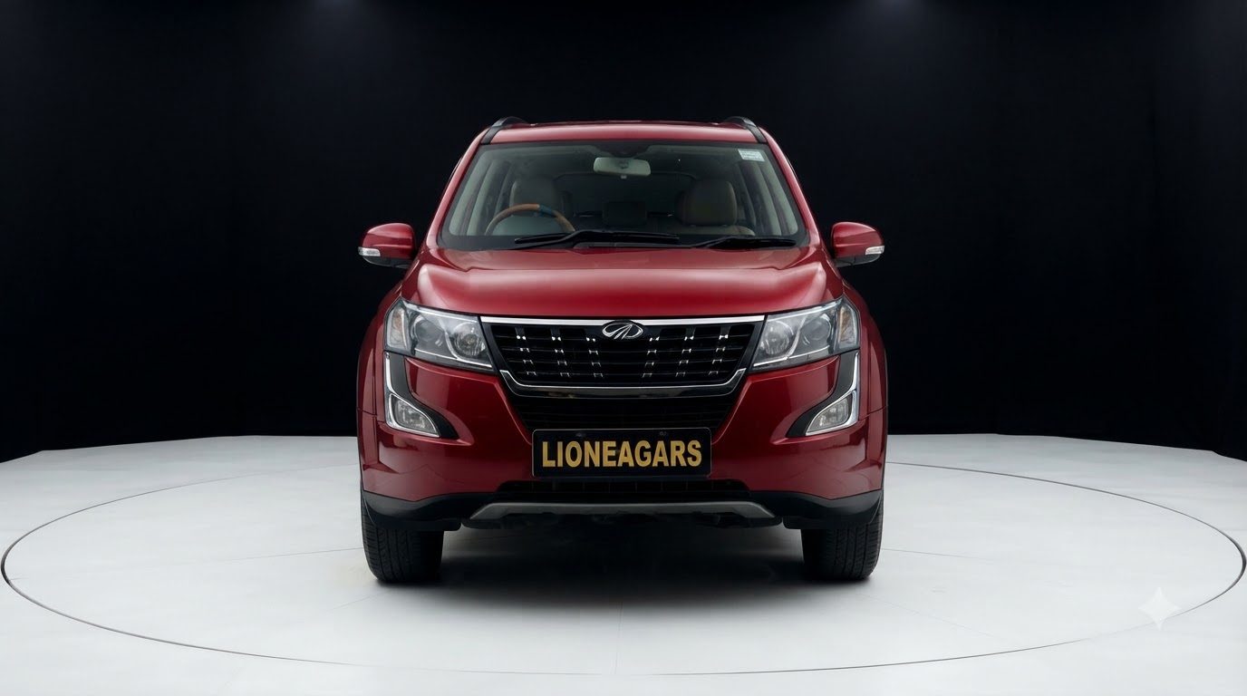 Mahindra XUV 500 W7 4