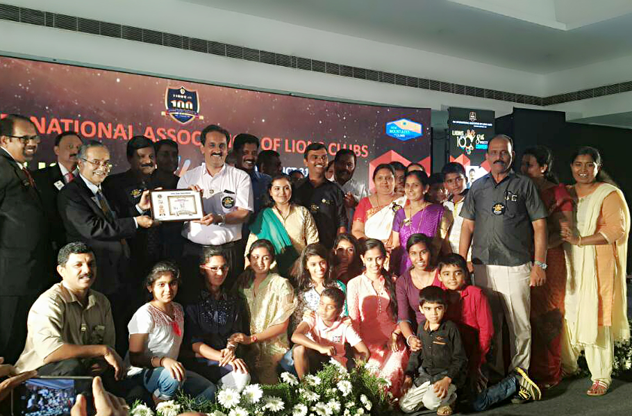 Best Family Club Award of the Multiple District (Entire Kerala) 2015-16