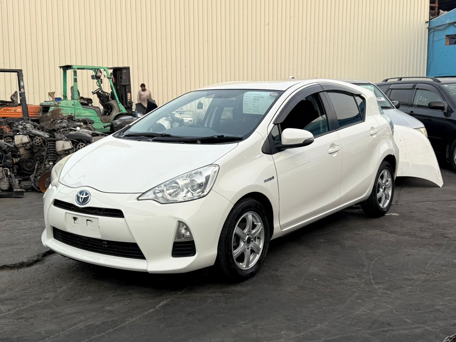 2012 Hybrid Toyota Aqua
