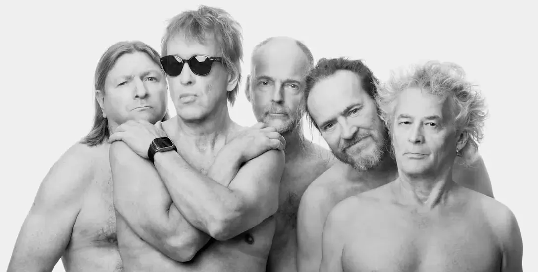 Kaikki häipyy, on vain nyt. Eppu Normaali