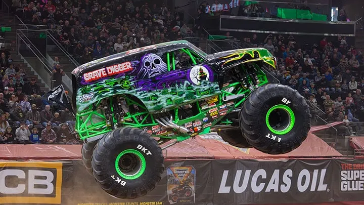 MONSTER JAM