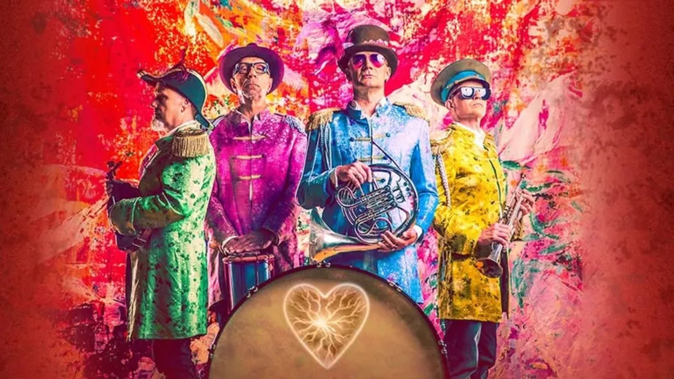 Neljä ruusua, akustinen unelma